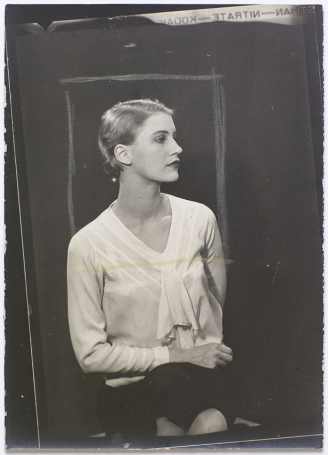 Lee Miller by Man Ray 

<a href="/EdJoelleLosfeld/">Losfeld</a>
