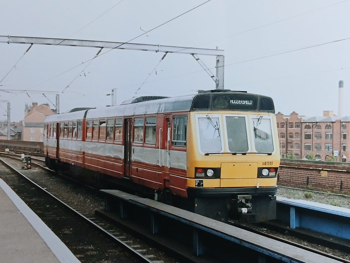 Invermuir's tweet image. I actually quite liked these units. #tmrguk #class141 #noddingdonkeys