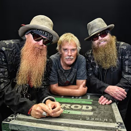 ZZ Top - Brown Sugar 
Live From Gruene Hall
youtube.com/watch?v=h50eAv…