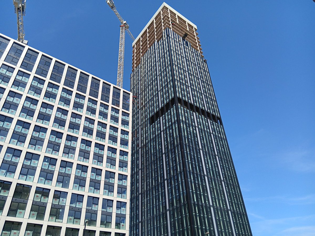 BuildsWeAre's tweet image. Perfect for our Look Up Birmingham message. The "Towering Brum" development by MODA at Great Charles Street. Great pic courtesy @x_brum #LookUpBirmingham