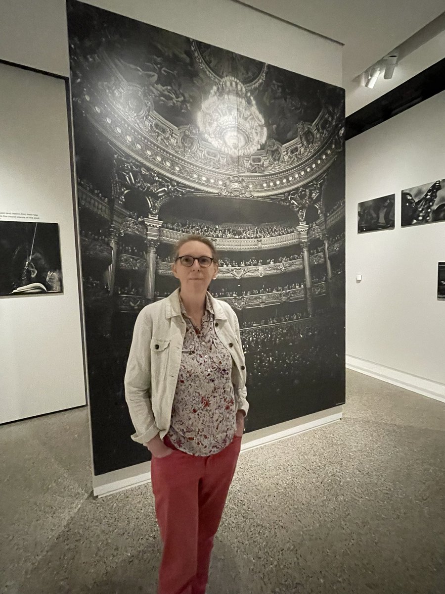 JPCarpentierUE's tweet photo. La visite luxembourgeoise se poursuit au Château de Clervaux avec la visite de l’exposition The Familiy of Man.
Cette exposition conçue par Edward Steichen pour le The Museum of Modern Art après une itinérance internationale est installée de manière permanente à #Clervaux et au inscrite à la mémoire du monde de l’#UNESCO
En présence de @Carpentier_So