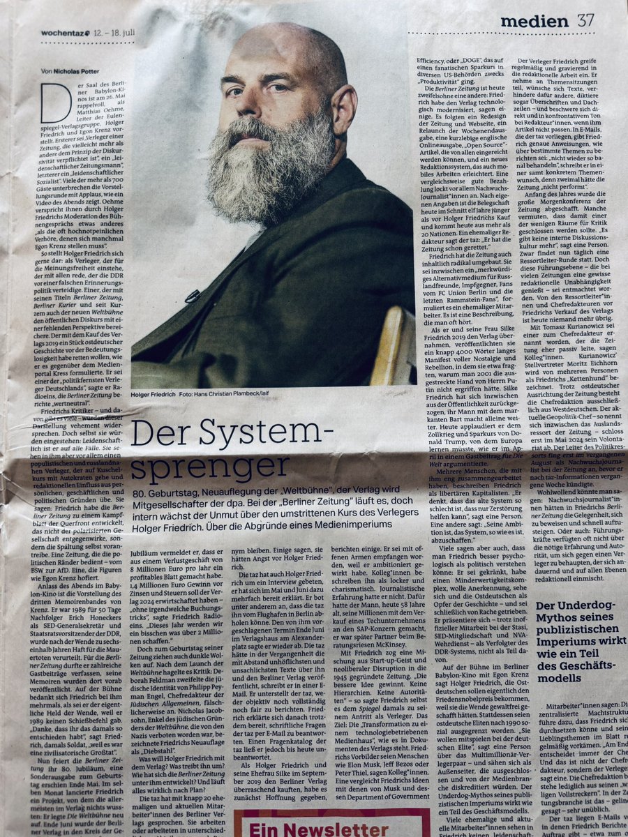 n1ckism's tweet image. die chefredaktion der berliner zeitung wirft der taz “vernichtung”, “kreml-techniken” und einen “zerstörerischen und zersetzenden“ journalismus vor. warum? das findet ihr auf seite 37 und 38 der neuen wochentaz raus in unserer recherche zu holger friedrich