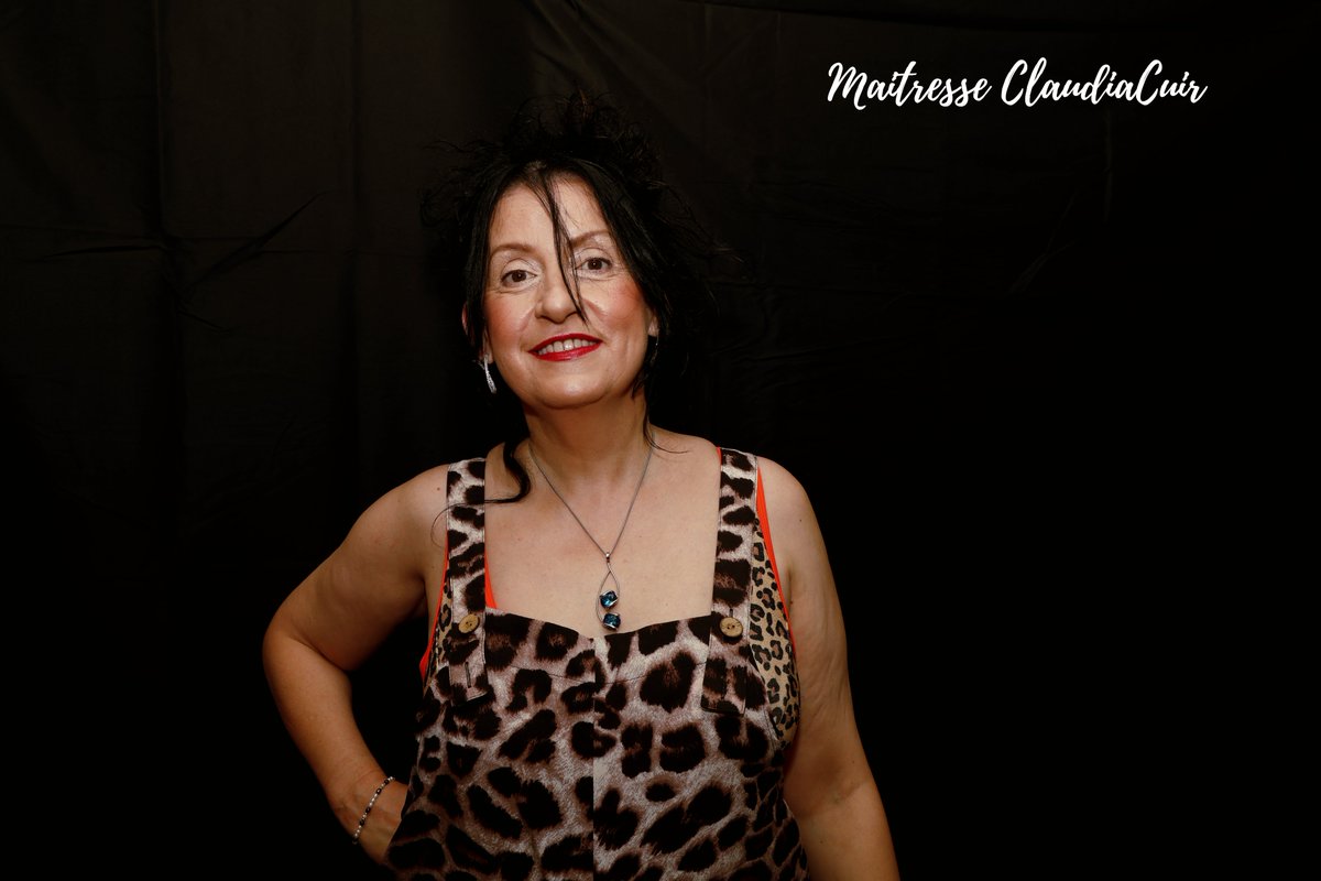 Maitresse ClaudiaCuir (@claudiacuir) on Twitter photo 