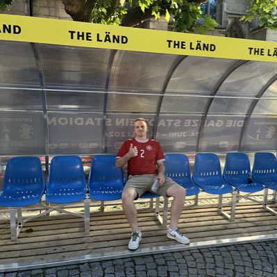 CVisby's tweet photo. #NytProfilbillede #comeback https://t.co/nPnyLujcf6
