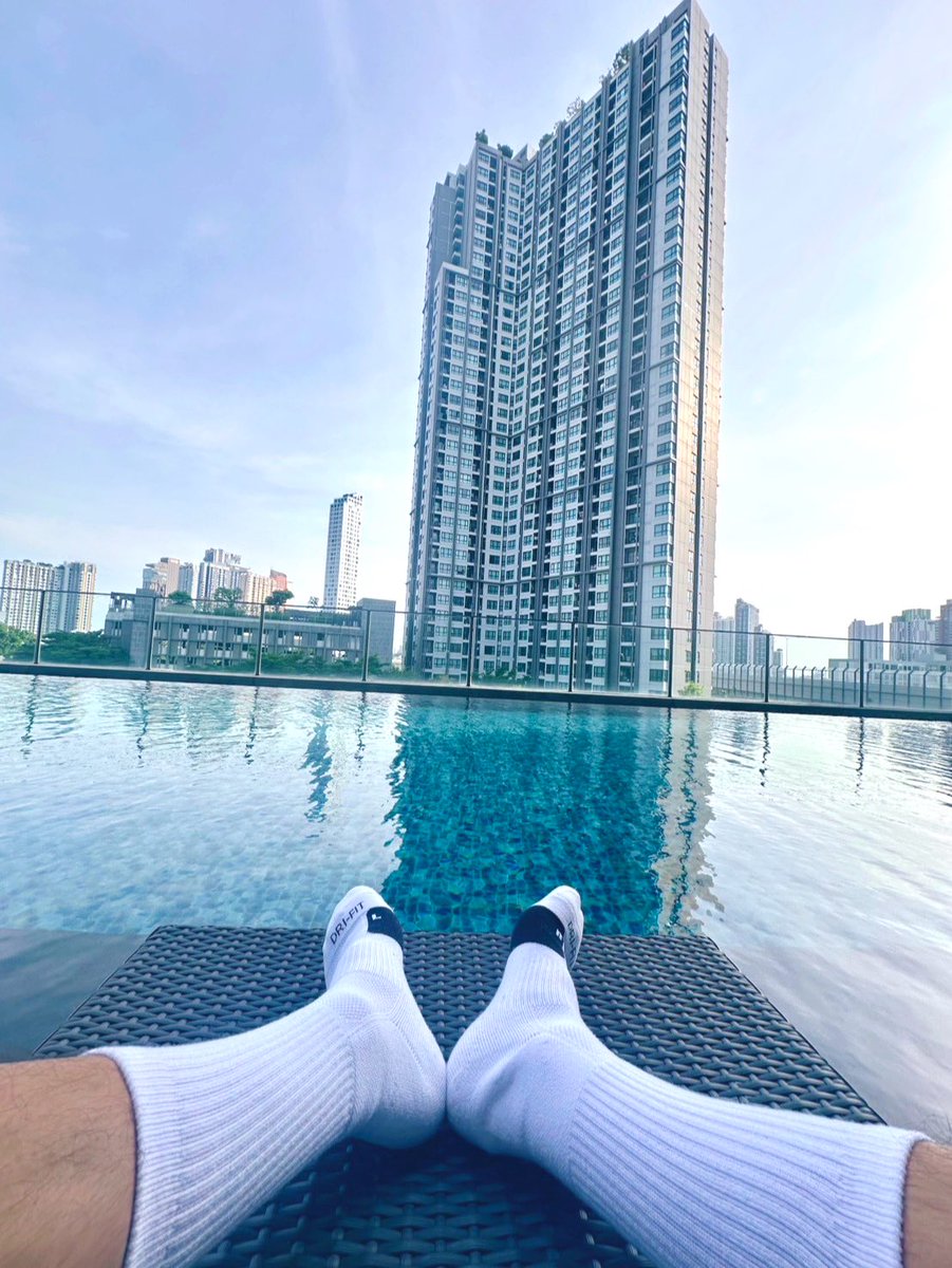 Outdoor Poolside, Chill, Chill