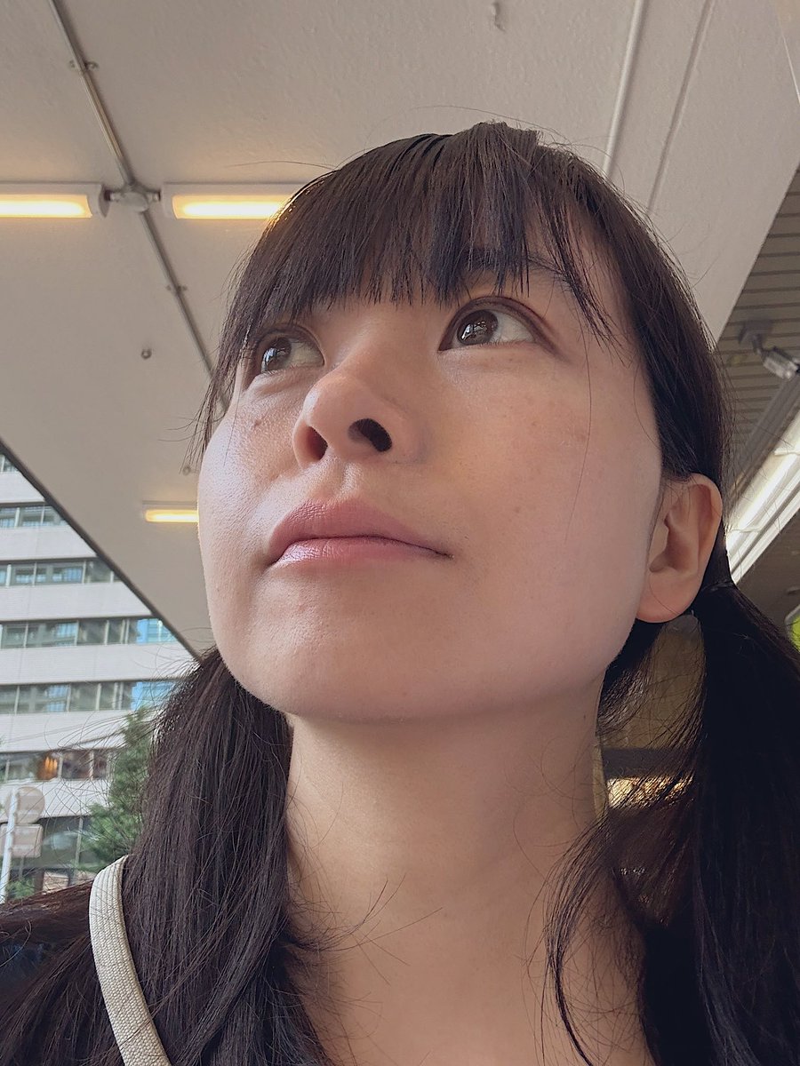 kalinapapa's tweet image. 人類の至宝ともいえる #よね牛。
ひとりで主演、演出から台本、美術、作詞作曲とマルチな才能の「よね牛」こと、#米澤成美。
今回の一人芝居は本年度ナンバーワン!の熱量!
太宰治「駆け込み訴え」をミュージカル調にアレンジし、全編ひとりで演じ、歌いきる!
1987年12月24日生まれ 岩手県紫波町出身