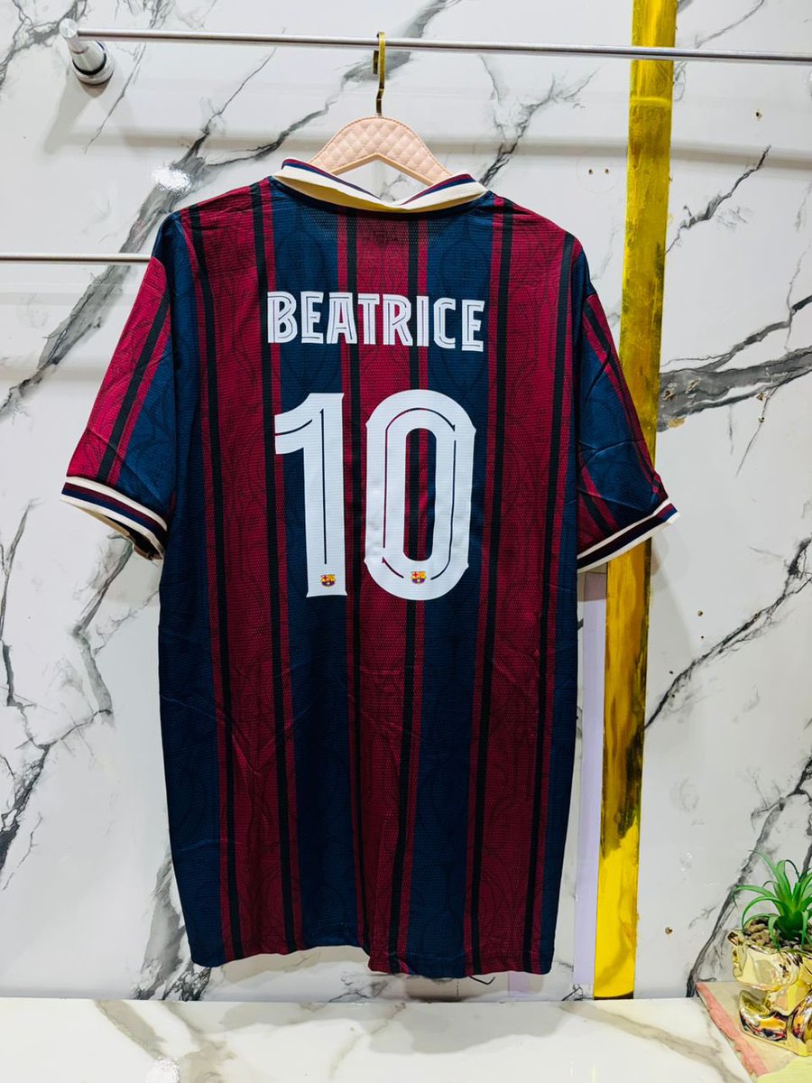 Creed_printz's tweet image. πΈ : Barcelona vintage classic β₯οΈ
Price : #25000
Cresting: optional
Size : L,XL,XXL
Delivery π: nationwide
Get your hands on this amazing jersey and drip like a king π«‘π«‘π«‘
Please kindly retweet π₯Ήπ₯Ή