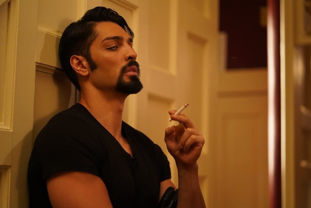 I 100% can’t wait for season 5 of the black dagger brotherhood cause I just love V’s story so much