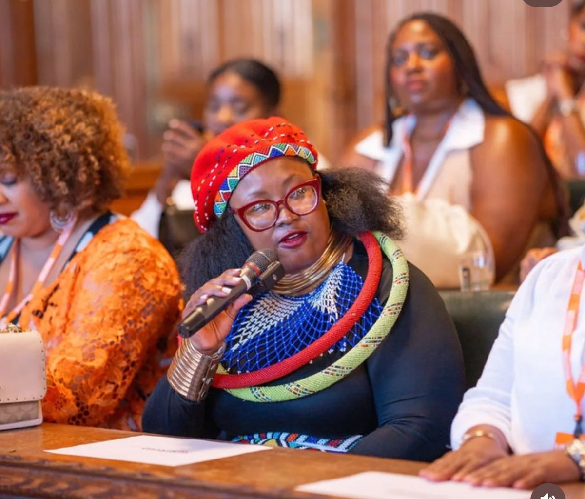 Lending her voice to a powerful discourse on Africa’s investment future,
Dr. Vumi Mswelli, CEO of Hesed Consulting, South Africa, joined the distinguished panel at the African Achievers Awards 2025 Conference held at the House of Commons, London.
