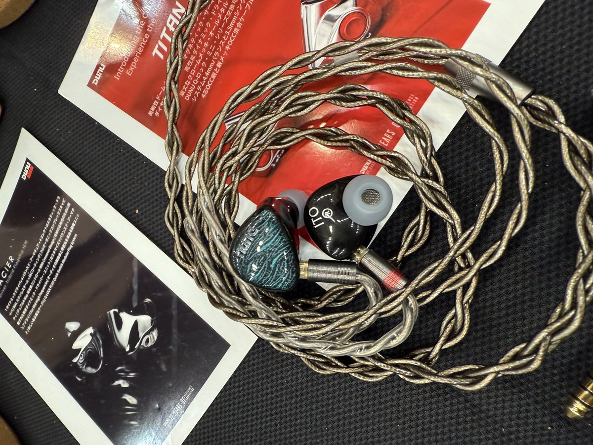 DUNU ITO

JPOPよく聴く己には好印象な、よきイヤホン でした