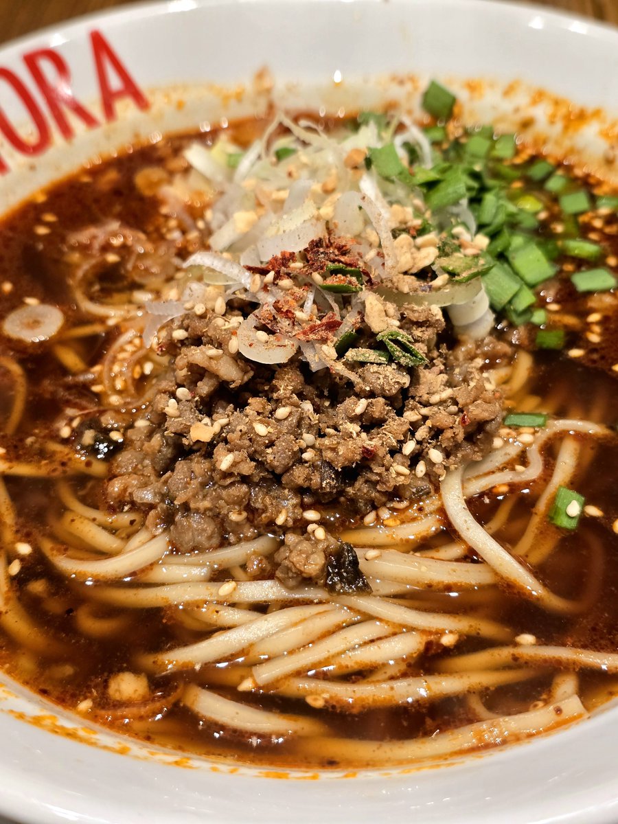 今日は散々でしたー🐴💦

今度取り返すからそれはいいとして、さっき食べた紅坦々麺が過去1辛かったので共有させていただきますね🍣🍜