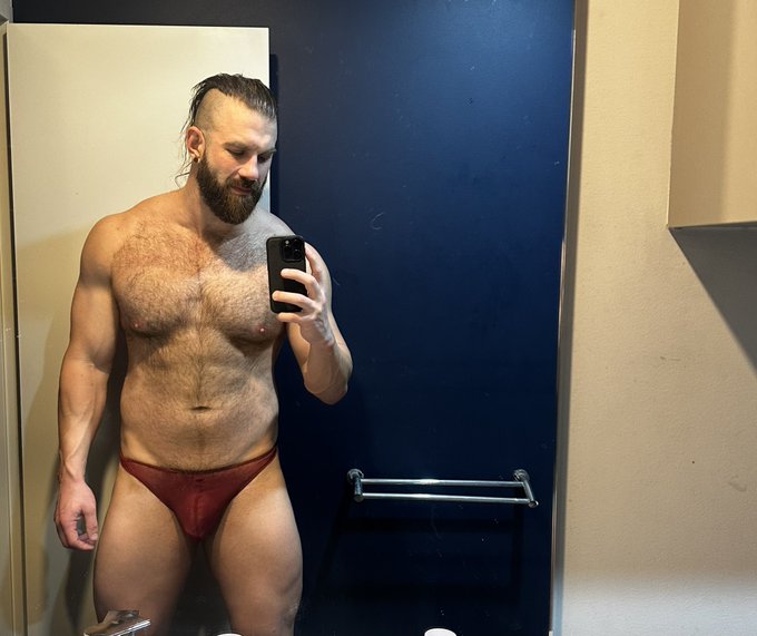 Watch Dave Marshall 18+'s leaked NSFW photo on TwXstars