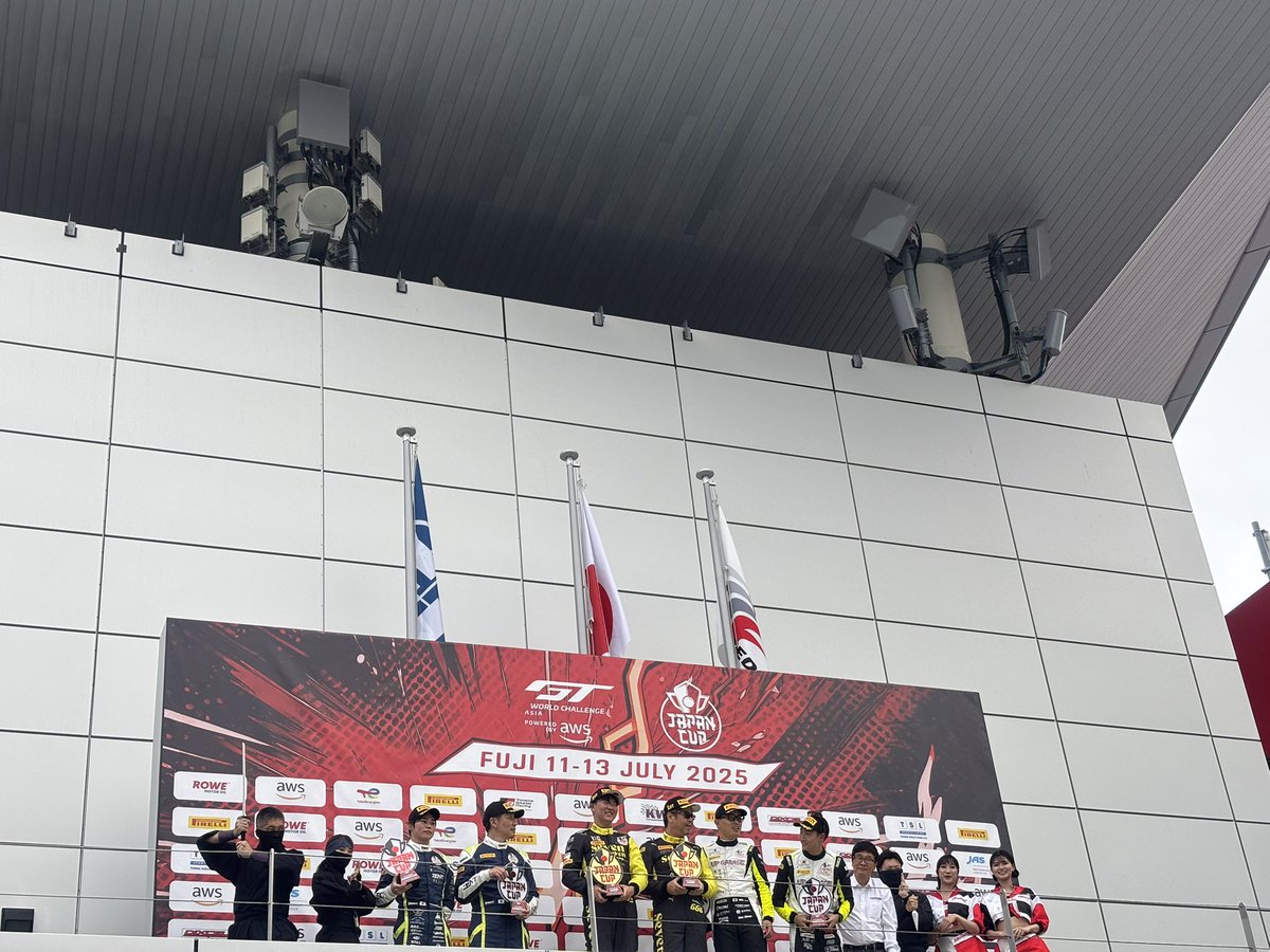 otoha_kikuchi04's tweet image. #GTWC  アジアジャパンカップ

3位🥉
表彰台ほんとにほんとに嬉しい😭💕

明日も18号車TEAM UPGARAGE with ACRの応援よろしくお願いします💛🖤
・
・