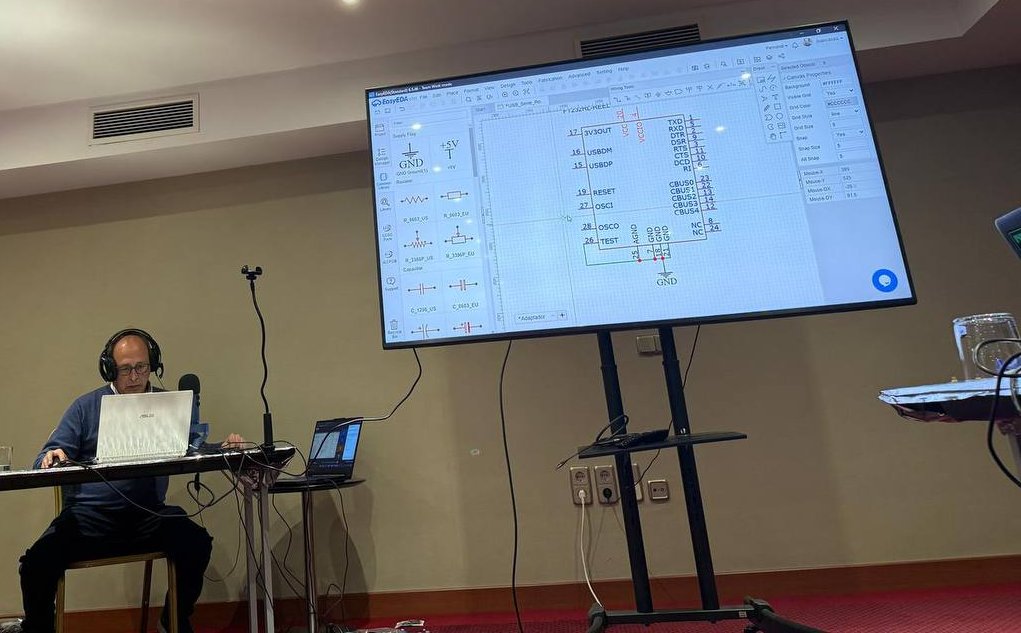 therealdreg's tweet image. Taller ONLINE creacion de PCB Desde 0 para novatos: 38 € + IVA
Domingo 7 de septiembre de 14.00 a 20.30 (Hora Española)
Haremos una PCB USB-UART para voltajes 1v8, 2v5, 3v3 y 5v. Con vuestro logo y nombres, muy util para hardware hacking.
La diseñaremos, la mandaremos a…