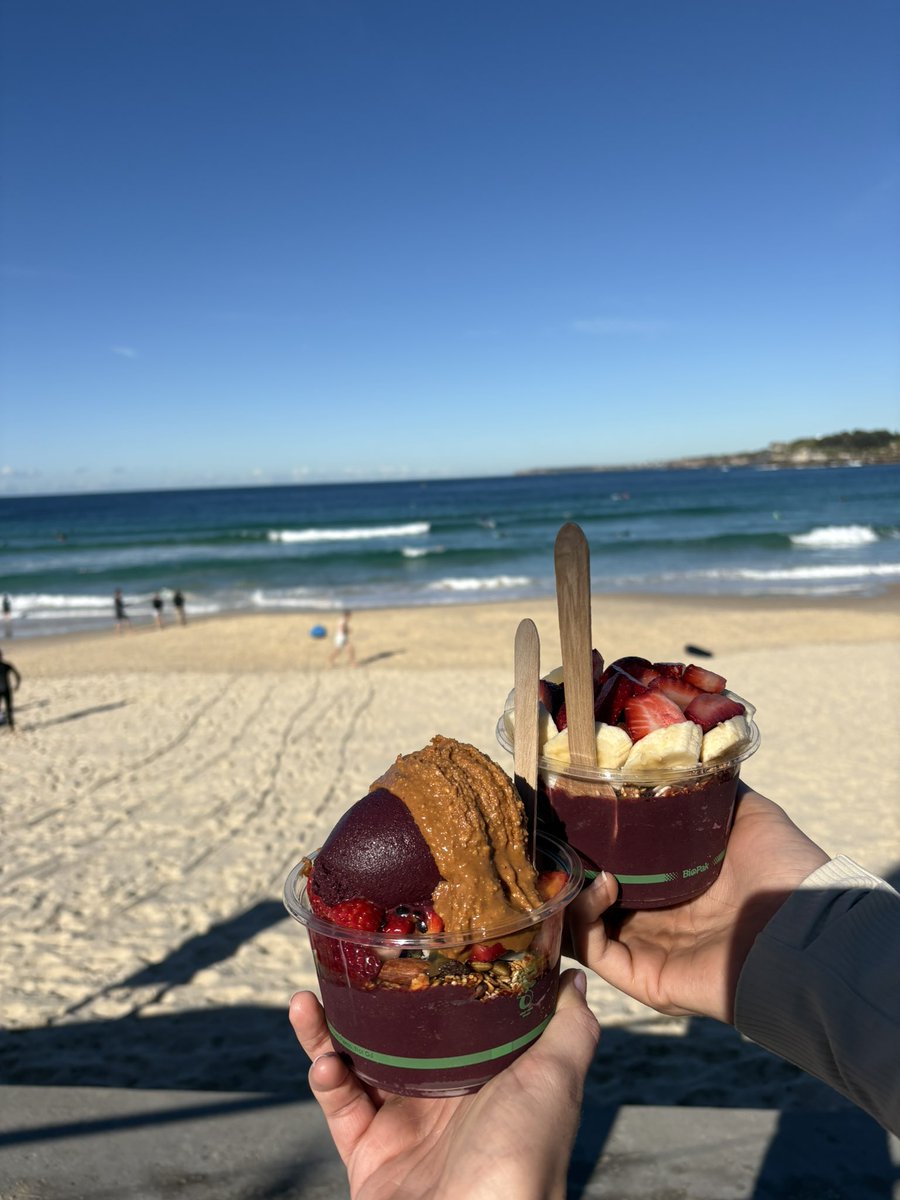 Gym 🏋🏻‍♀️
Açai bowl🍓
Coffee ☕️
Bondi walk 🚶‍♀️ 
Jo Harten’s last game 🥇 

Dream Saturday 🤍
