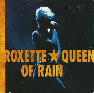 AlbertoteZgz's tweet image. ＲＯＸＥＴＴＥ  

Esta es su historia.

Mientras rodaban con el tour Join the Joyride en 1992, grabaron y regrabaron temas que no entraron en  anteriores álbumes. Singles como #HowDoYouDo Queen of Rain y Fingertips entraron en listas europeas. 
#Tourism 

youtube.com/watch?v=SBv7L4…