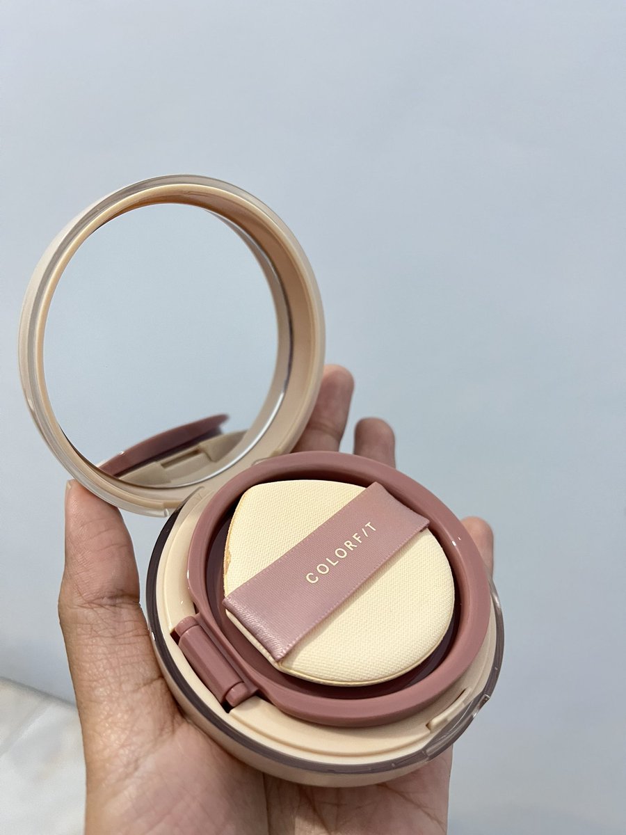 xry0000's tweet photo. wts wardah colorfit perfect glow cushion shade 22N light ivory, cumaa aku pake 2x exp 2028

dijual karena salah shade, dijamin masi mulus &amp; masi banyak bgt isinya

🏷️69.000 https://t.co/axUB5c374y