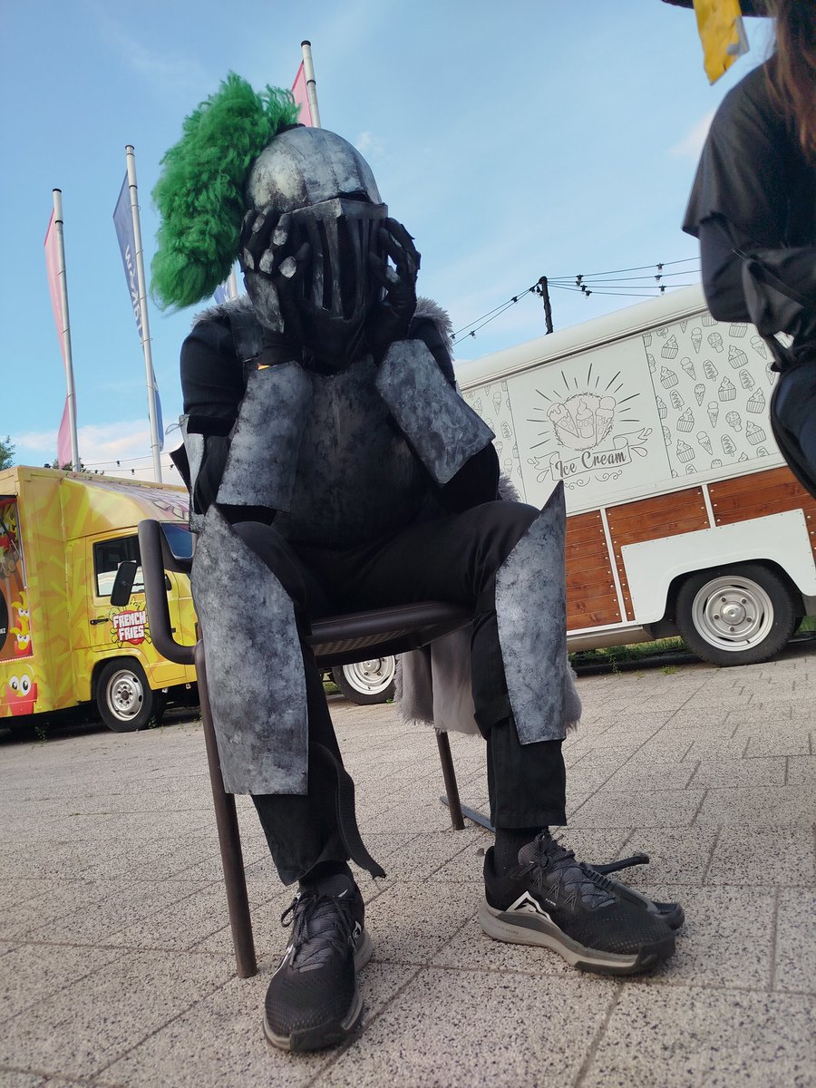 Cynamii's tweet image. Ooouuugh