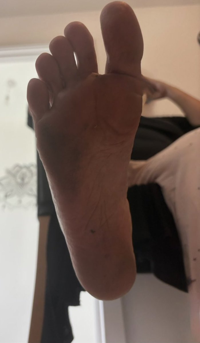 TheF00TL0VER01 (@thefootlover01) on Twitter photo The most powerful lady & woman ever 👑🔥😈😉🥵🤤🫶🏽❤️🙏🏽
Follow <a href="/GoddessBsFeet/">GoddessBlondiesFeet</a> and don’t forget to send and spoil her needs 💶💰💎🤑💸 The most powerful lady & woman ever 👑🔥😈😉🥵🤤🫶🏽❤️🙏🏽
Follow <a href="/GoddessBsFeet/">GoddessBlondiesFeet</a> and don’t forget to send and spoil her needs 💶💰💎🤑💸