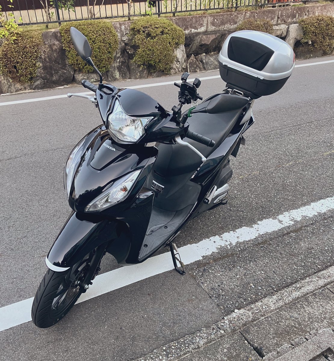 Tencyou_P's tweet photo. マイニューギヤ
(バイク気持ちいい🥴) https://t.co/4NzECc0DN3