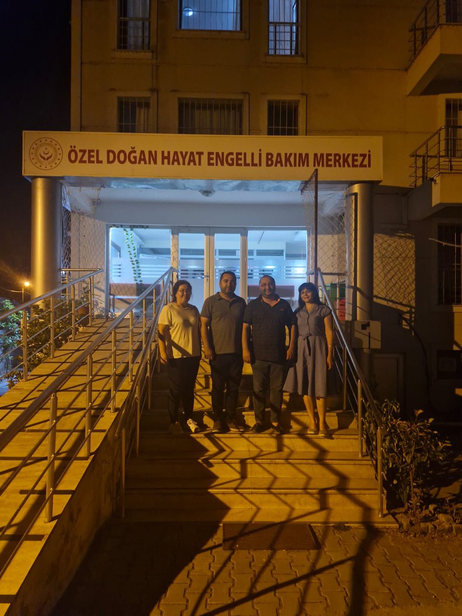 Özel Doğan Hayat Engelli Bakım Merkezi personeline #Sosyalfest 2️⃣0️⃣2️⃣5️⃣ tanıtımı yapıldı.

🔗sosyalfest.org
✉️ sosyalfest@karabuk.edu.tr
📞 03704186289