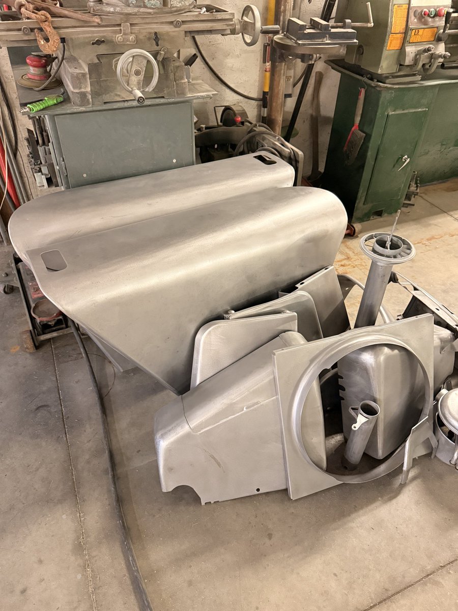 ScanlanTractor's tweet image. Got the sheet metal stripped and in epoxy primer on the 2510 also getting  some paint on some other part