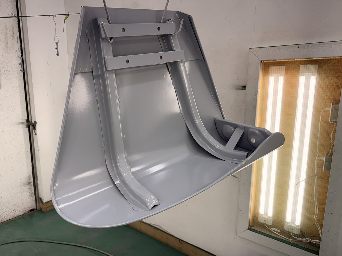 ScanlanTractor's tweet image. Got the sheet metal stripped and in epoxy primer on the 2510 also getting  some paint on some other part