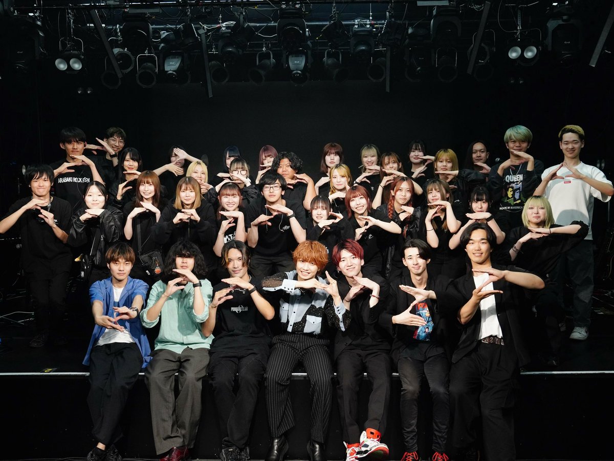 Theband_info's tweet photo. The band 1st Cover Show Live🎤
本日はご来場いただきありがとうございました❣️
本日の感想は
#the8nd
是非ポストして
届けてもらえると嬉しいです☺️
それではまた2nd Live で
お会いしましょう🫶 https://t.co/IP0PsIfnXD