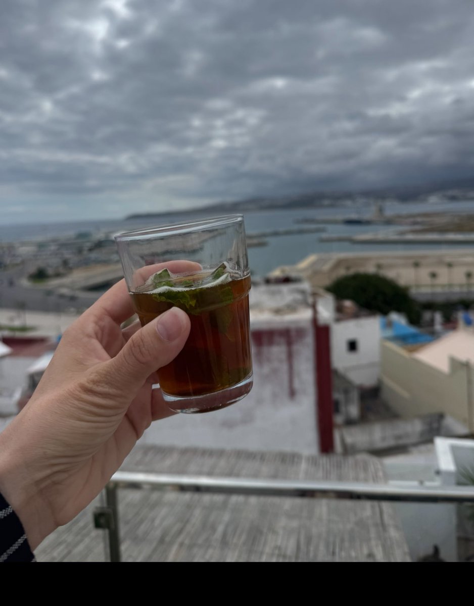 GM dear ones. I’ll give you three guess on where in the world this is pic is taken…