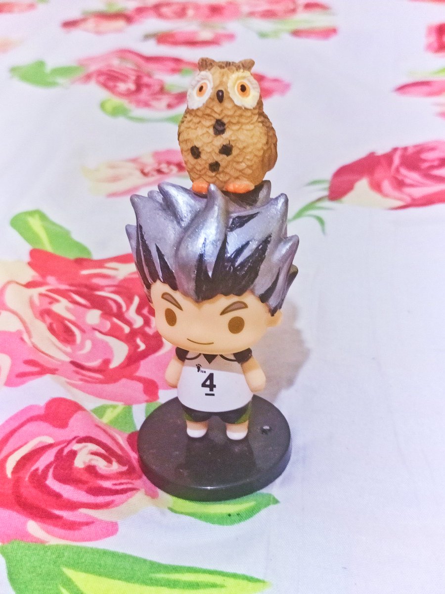 Eviarnilla's tweet image. Bokuto san 🤍🩶🤎