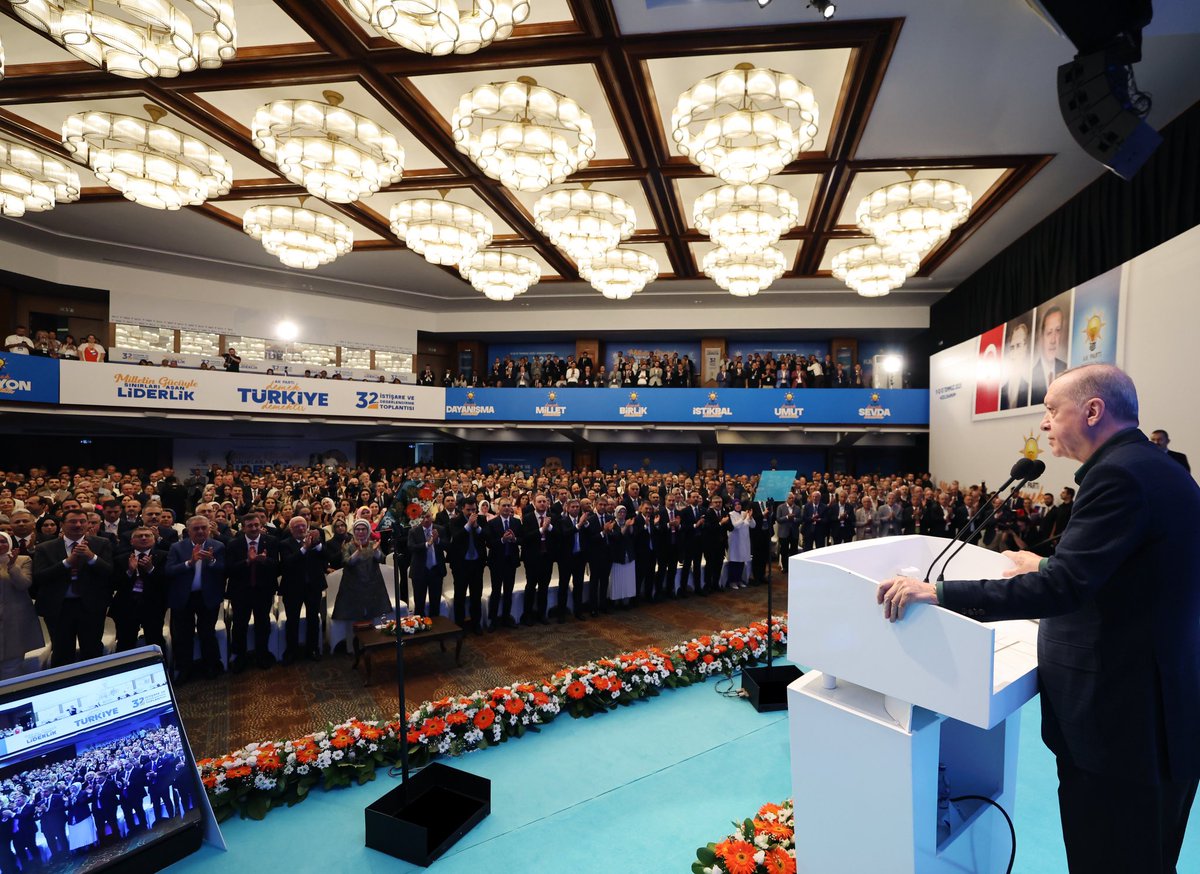 “Bugün unutmayalım yeni bir gündür. Bugün tarihte yeni bir sayfa açılmıştır. Bugün büyük Türkiye’nin, güçlü Türkiye’nin, Türkiye Yüzyılı’nın kapıları ardına kadar aralanmıştır.”

Cumhurbaşkanımız, Genel Başkanımız Sayın Recep Tayyip Erdoğan’ın liderliğinde ülkemiz, bugün tarihi