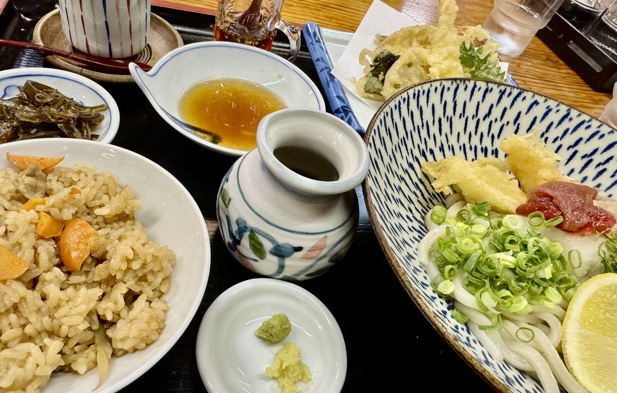 今日は頑張らなきゃですから！！
ぶっこむぜ〜🍴