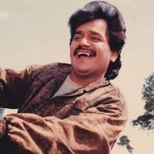 Not only because of how he looks, but also how both of their screen presence are so wholesome, Chandan Roy reminds me of Laxmikant Berde. 
Such innocence on screen, it's like he filled the void 🥺