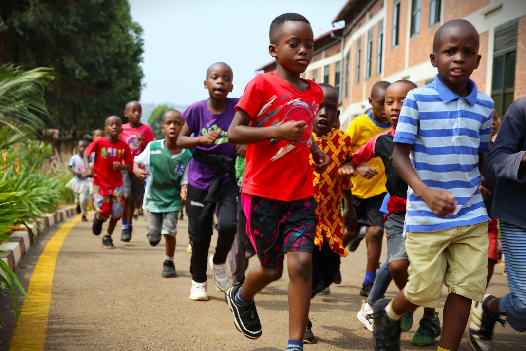 GSF_RC's tweet image. We’ve kicked off the 4th edition of #RunBugeseraCamp! 400 children (aged 7–13), including those with disabilities, will spend 8 days training in athletics, learning life skills & receiving minor dental care.
A week of growth, inclusion & empowerment!
@BugeseraDistr @RwandaEast