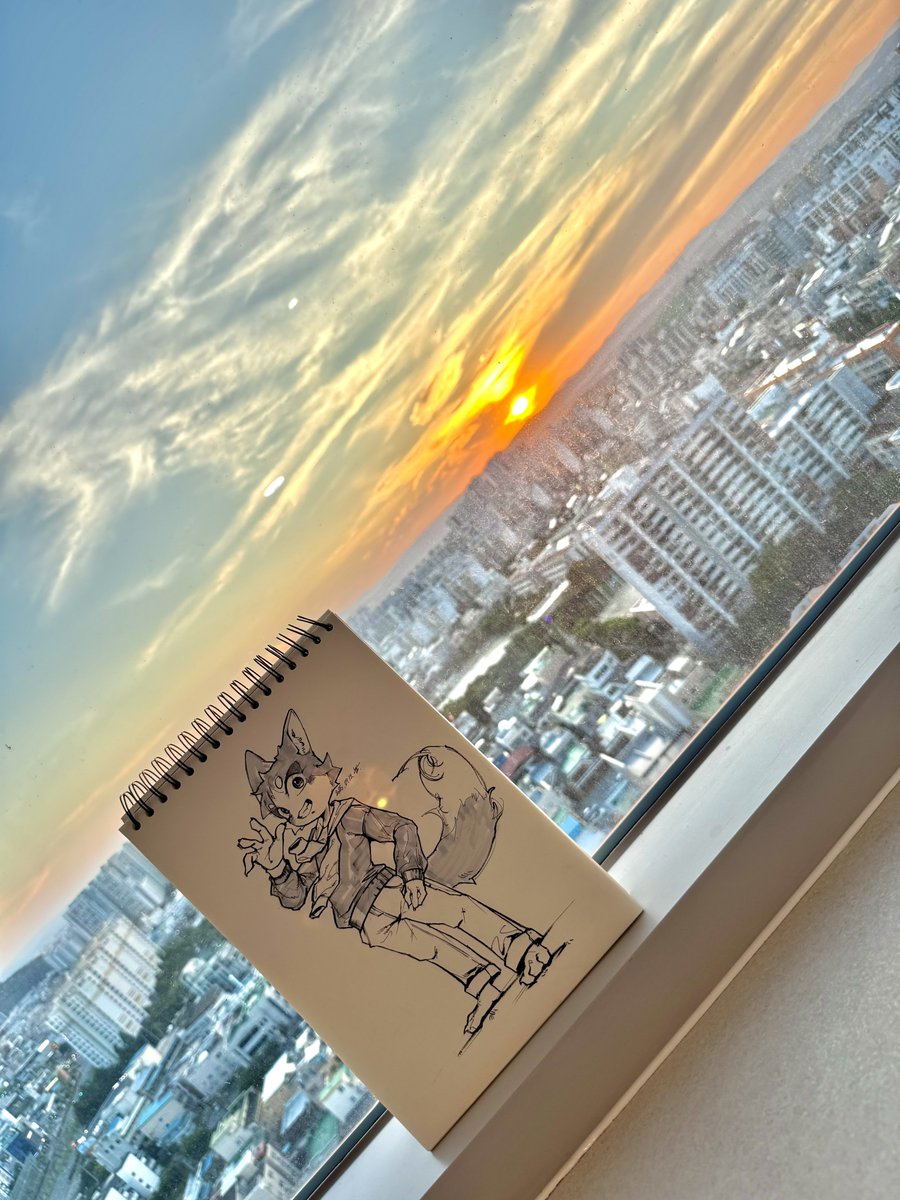 on a sunset evening🌆

Art by <a href="/dolyongnyong1/">Nyong</a>