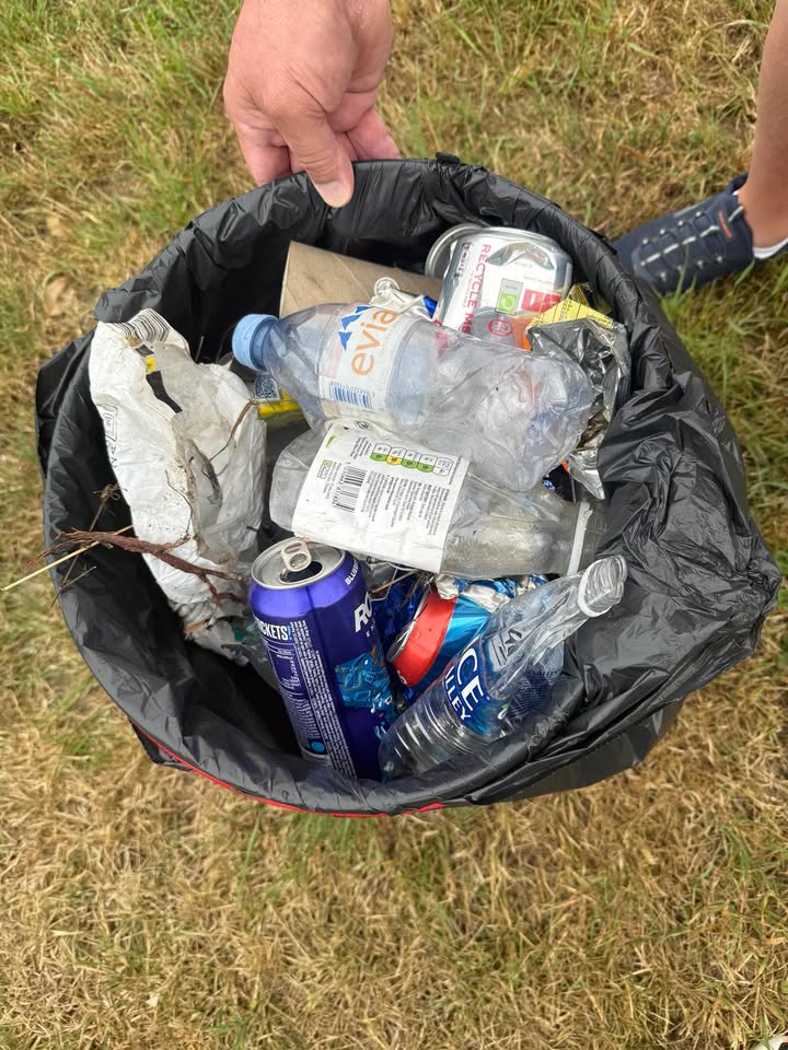 Two lovely volunteers have been out today and cleared another local grot spot-Thank you Wendy and Garry.