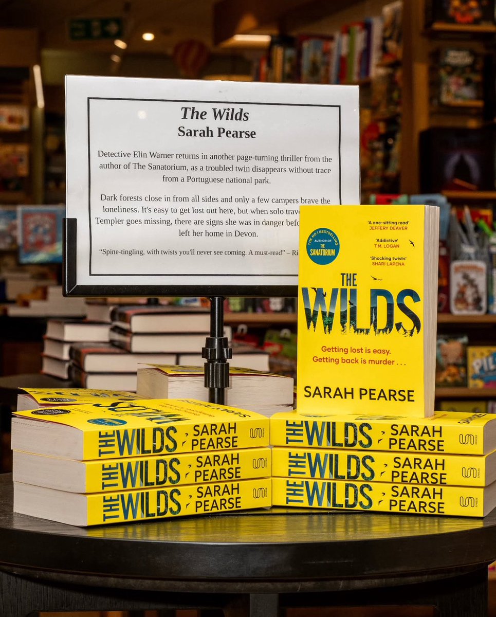 SarahVPearse's tweet image. 📚 WATERSTONES TORQUAY 📚
📚 A big thank you to Emily @waterstonestq for this lovely display of my new thriller,
THE WILDS!
📚 I’ll be popping in and signing next week so if you are in the area and fancy a signed version!
P.s Thanks to Grae for the gorgeous image!