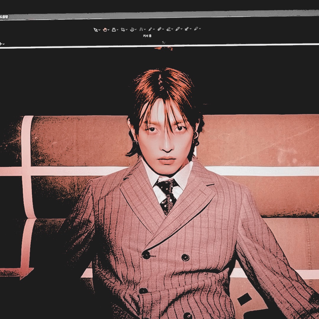cursdheart's tweet image. look  at  him,  fallen  angel.