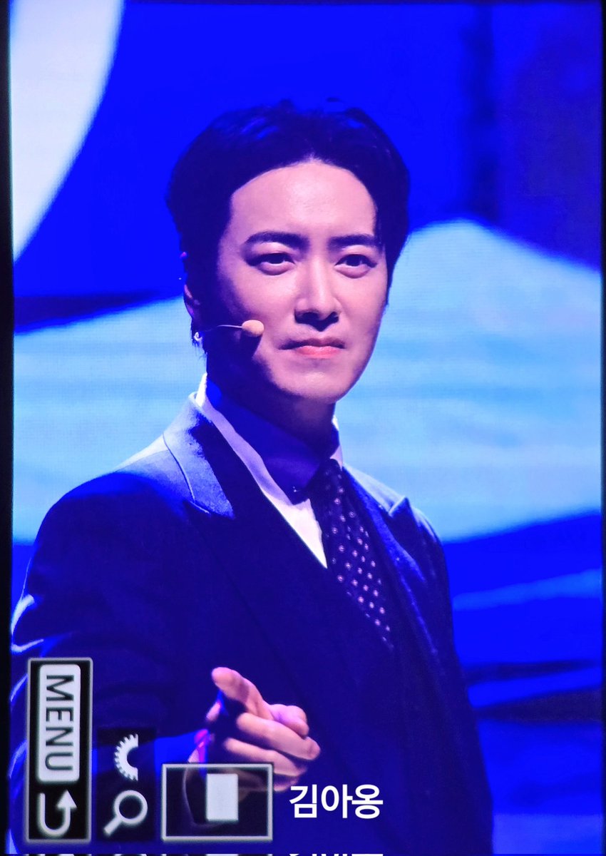 aong_0313's tweet photo. 2025 LEE JUN HYUK [LET ME IN]
IN SEOUL 프리뷰

오영석 남기석 서동재 유은호를 말아준게 실화라고요? https://t.co/C02Sl1NF5e