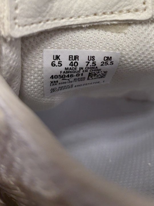 [NEW] PUMA x Open YY, WHITE 
Size 40 US7.5 UK6.5(25.5cm)
ของใหม่ หิ้วจากเกาหลีค่ะ ไม่เคยใช้ป้ายห้อยเลยค่า

Price : 4,000 thb (รวมส่งems)

สนใจ dm ka
กทม. นนทบุรีนัดรับได้ค่ะ
#pumathailand #sneakersthailand #pumaxopenyy #openyyพร้อมส่ง #openyyพร้อมส่ง #openyy #openyythailandส่งต่อ