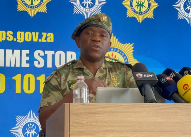 DeliaByliefeldt's tweet image. The corruption Mkhwanazi exposed is REAL, and my family is living proof.
On June 20th, 2025, White River Magistrates Court dismissed charges against one of the thugs who assaulted my husband in 2021 inside White River Police Station, where we sought safety, claiming…