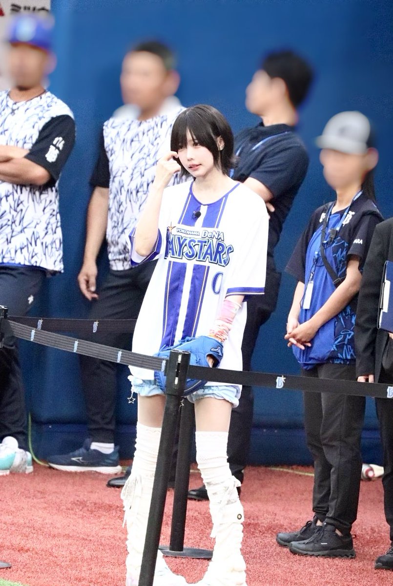 aNo2mass's tweet photo. 横浜スタジアム「アマノナイター」の始球式で投げてきました⚾️今年もノーバン！ https://t.co/I8D9q88ESG