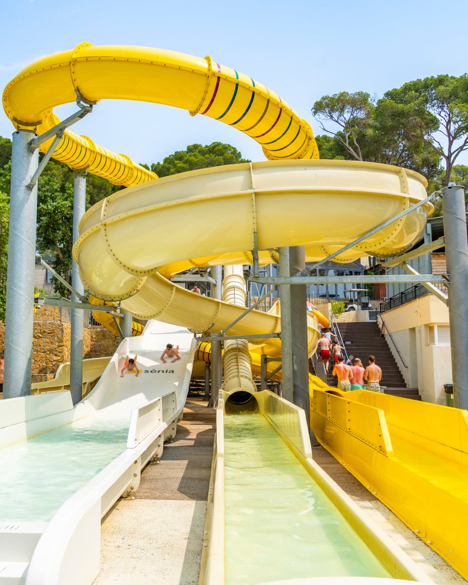 Aan de zonnige kust van de Costa Brava ligt 4⭐ Camping Internacional de Calonge – een levendig vakantiepark op een prachtige heuvel met uitzicht op een schitterend strand aan de uitgestrekte baai van Palamòs 🏝️

brnw.ch/21wU5Ni