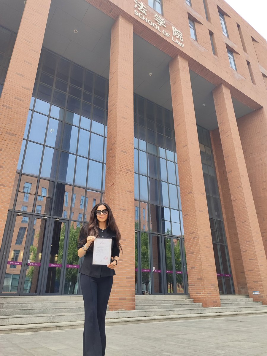 eylullunall's tweet photo. 30 Haziran -13 Temmuz tarihlerinde Nankai Üniversitesi'nde Çince dil eğitimimi tamamladım. Nankai Üniversitesi Çin Dili ve Kültürü Dekanına ve Yeditepe Üniversitesi Konfüçyüs Enstitüsü Hocamız Weilli Li'ye teşekkür ederim.🙏📚🖋 https://t.co/rK2OQTzznp