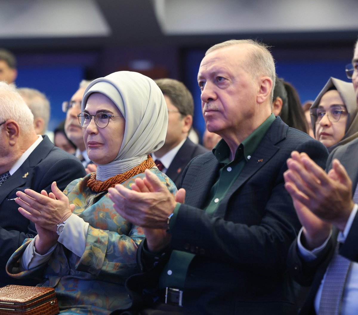 Cumhurbaşkanımız ve Genel Başkanımız Sayın Recep Tayyip Erdoğan, bugün Kızılcahamam 32. İstişare ve Değerlendirme Toplantısının açılışında yaptığı tarihi konuşma,tek kelimeyle ifade etmek gerekirse muhteşemdi.

Türkiye’nin 41 yıllık terör belasından kurtulması, terörsüz Türkiye