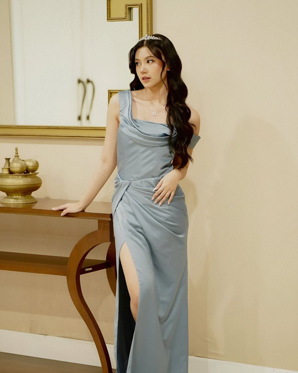 Solo, feeling blue <a href="/SP_IndiraJKT48/">Indira Putri</a>