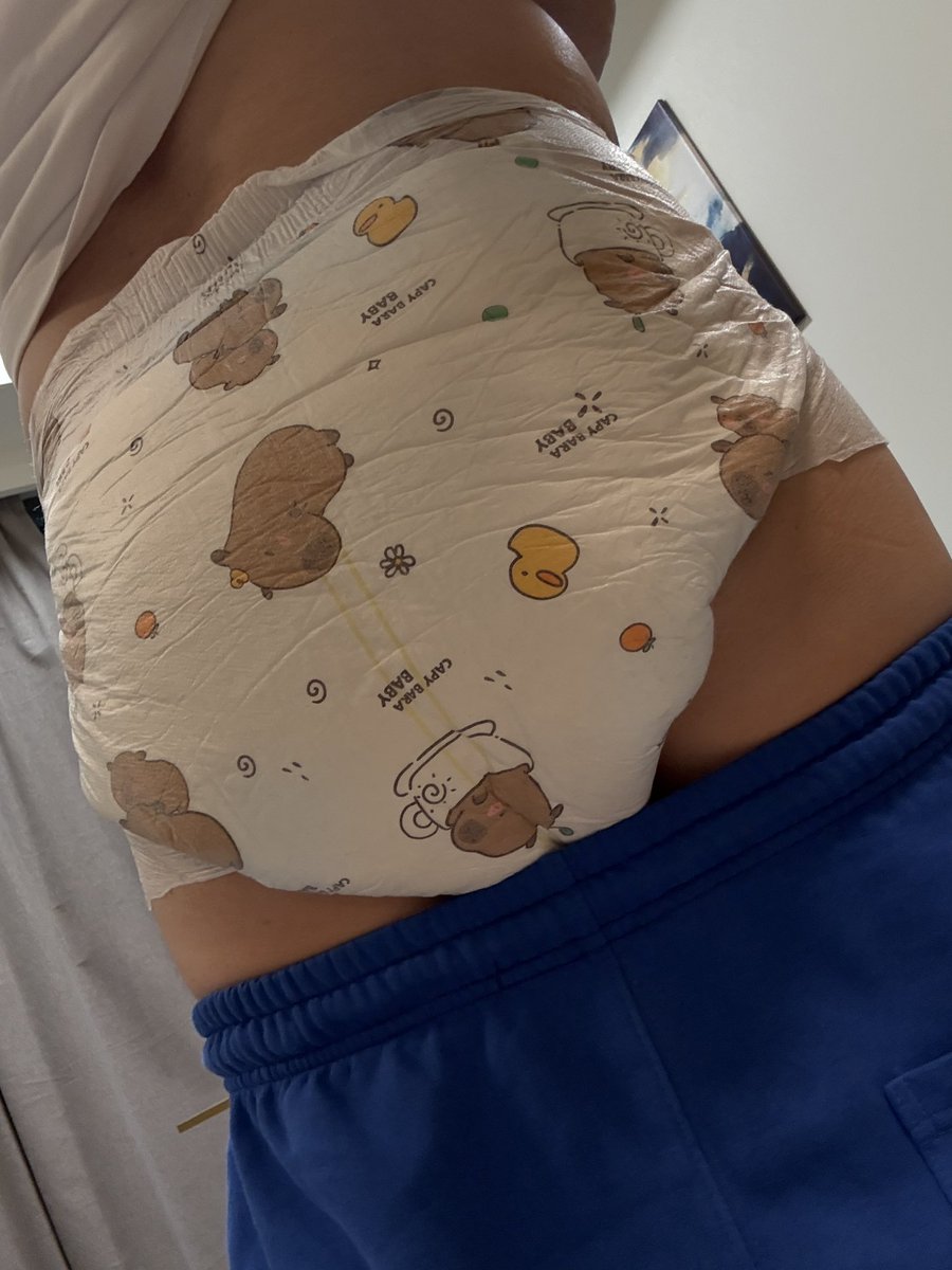 abdl_daddy_hk tweet media
