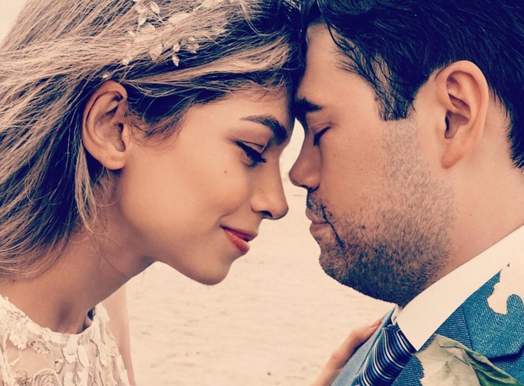 Hikaru and Atousa are expecting their first child! Congratulations to them both! 💚🙌👶