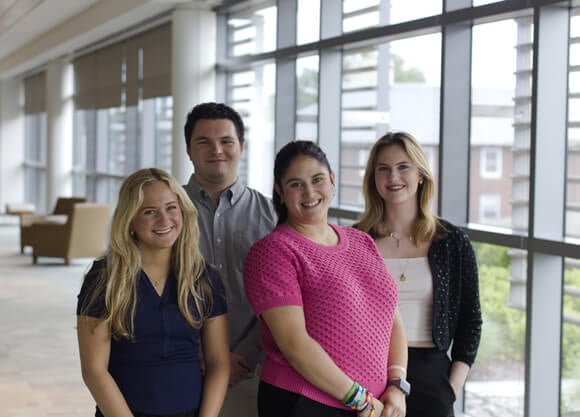 QuinnipiacU's tweet image. Quinnipiac has partnered with @StamfordHosp to launch The Silver Scholars Program, a paid summer internship designed to give QU undergraduate students a front-row seat to the world of medicine. go.qu.edu/SilverScholars…