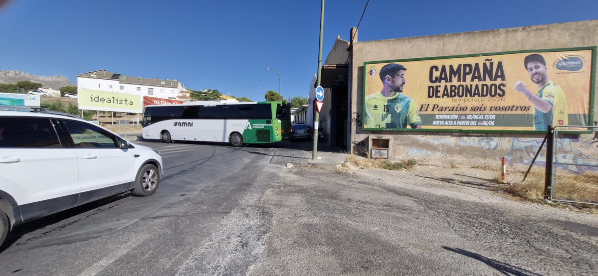 Jaén Paraíso Interior FS (@jaenfs) on Twitter photo 🤩 ¡Las nuevas vallas que lucen por Jaén!
🙌 <a href="/MatiiRosa/">Matii Rosa</a>, <a href="/alan_brandi/">Alan Brandi</a>, <a href="/leminee/">Alejandro lemine</a>, <a href="/danizurdo17/">dani zurdo</a> y <a href="/danirodriguezfs/">🅳🅰🅽🅸 ⓇⓄⒹⓇⒾⒼⓊⒺⓏ⚽📋</a>
💛 El Paraíso sois vosotros
🏡 C/Campillo de Arenas, 7
⏰ 9:00 a 13:30
⏰ 17:00 a 20:30
🔗 f.mtr.cool/rpxwaxlgdc
#SomosJaén💛 🤩 ¡Las nuevas vallas que lucen por Jaén!
🙌 <a href="/MatiiRosa/">Matii Rosa</a>, <a href="/alan_brandi/">Alan Brandi</a>, <a href="/leminee/">Alejandro lemine</a>, <a href="/danizurdo17/">dani zurdo</a> y <a href="/danirodriguezfs/">🅳🅰🅽🅸 ⓇⓄⒹⓇⒾⒼⓊⒺⓏ⚽📋</a>
💛 El Paraíso sois vosotros
🏡 C/Campillo de Arenas, 7
⏰ 9:00 a 13:30
⏰ 17:00 a 20:30
🔗 f.mtr.cool/rpxwaxlgdc
#SomosJaén💛
